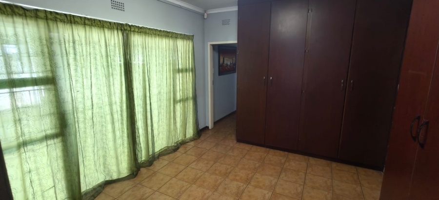 3 Bedroom Property for Sale in Protea Park North West